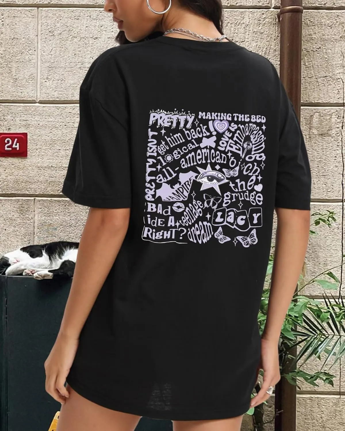 Bad Idea Right Shirt Vintage Graphic Tees for Women Concert Music Pop Rock Album Tour Tshirts Letter Print Top