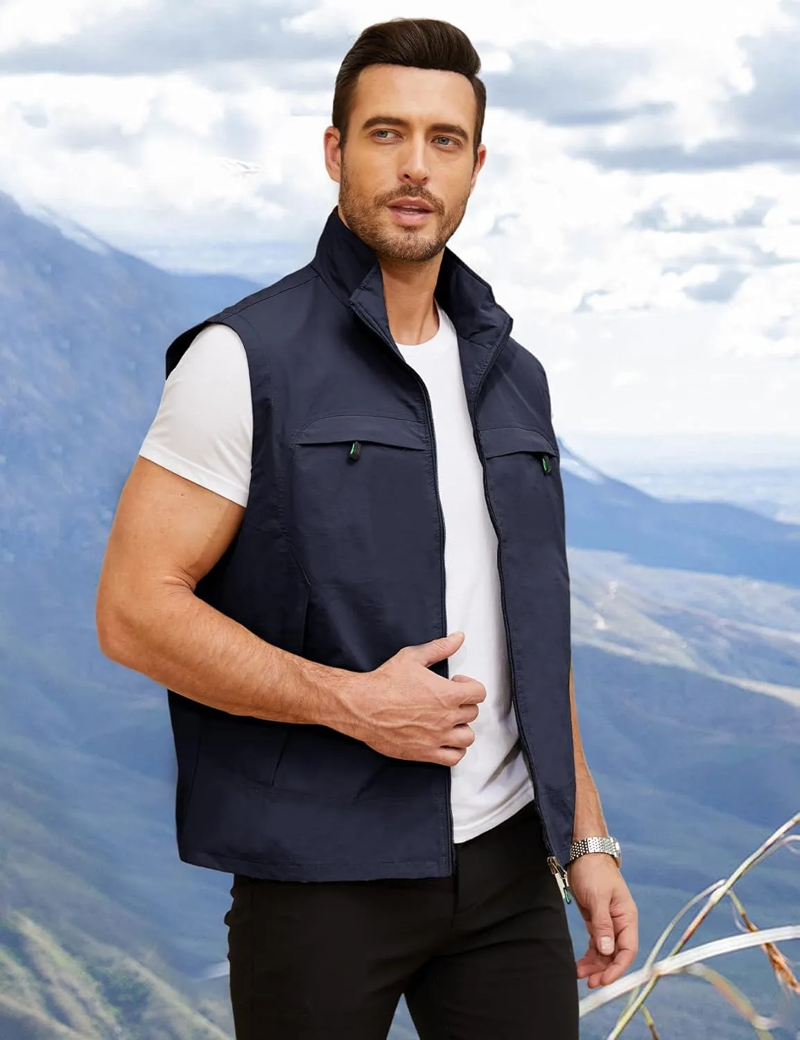 Gihuo Mens Casual Lightweight Travel Vest Summer Utility Safari Vest Sleeveless Jackets for Travel Hiking Fishing