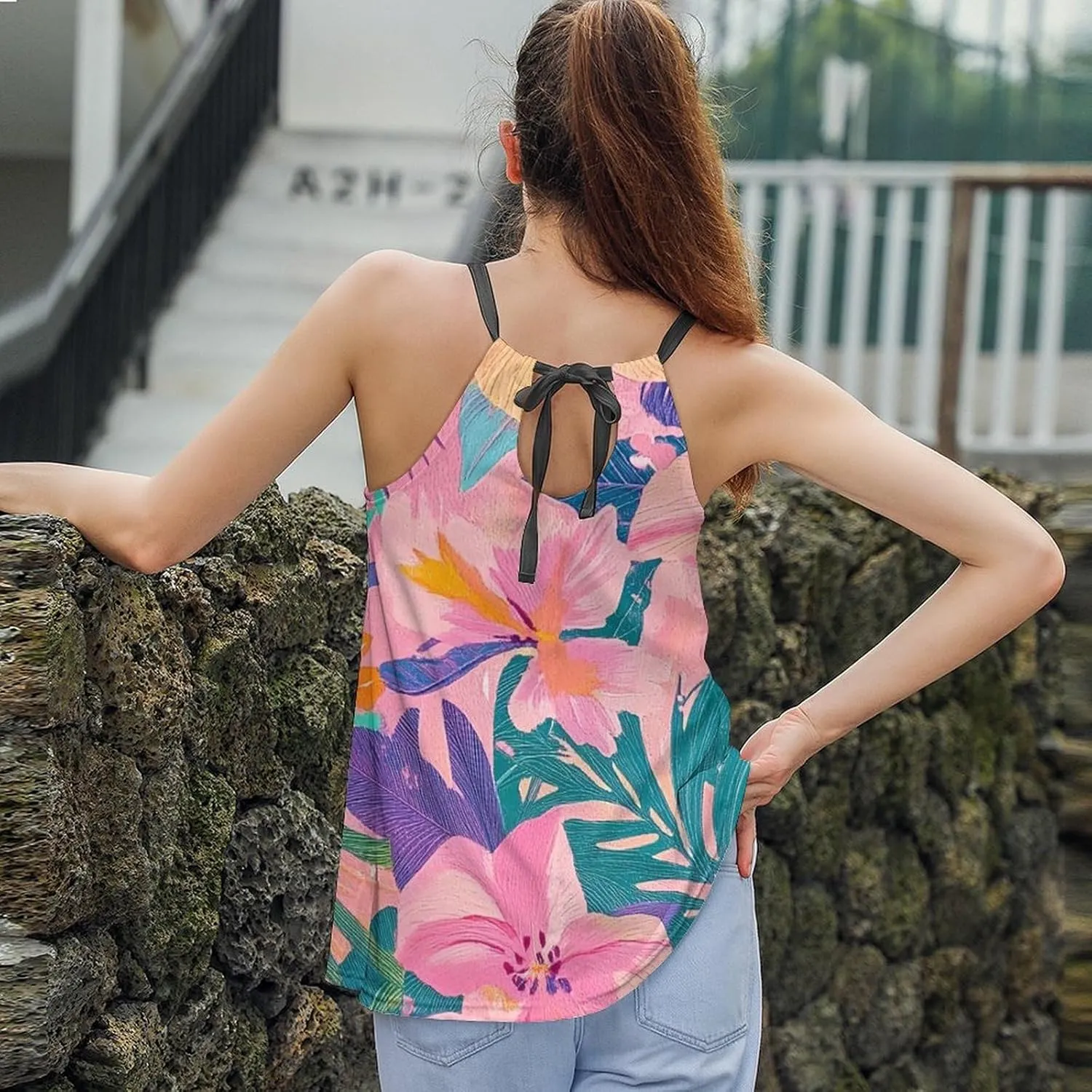 Leaf Print Women's Tank Top Sleeveless Spaghetti Strap Loose Casual Top Summer Beach Vacation Outfits Flowy Camisole