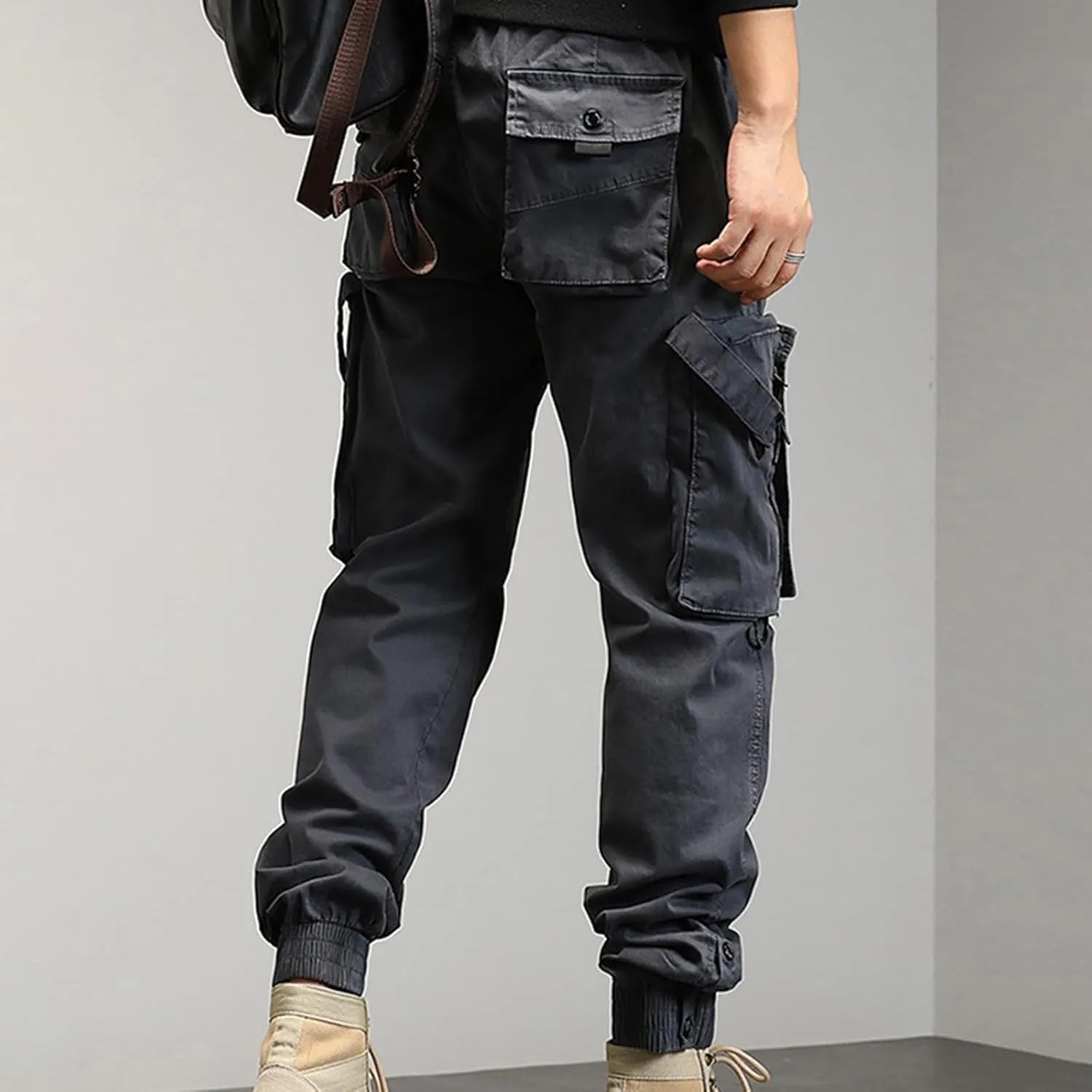 Men's Sweatpants Zipper Pockets Outdoor Hiking Foot Trousers Solid Color Casual Joggers Plus Size Fashion Cargo Pants