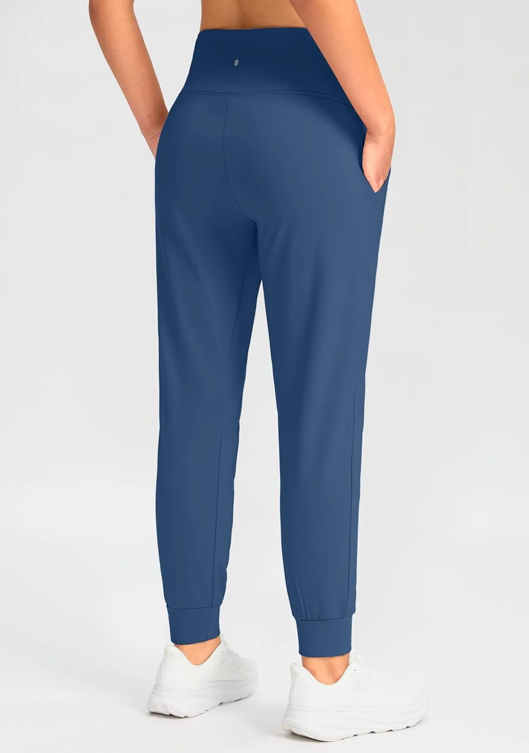 Soothfeel Women's Fleece Lined Joggers Pants High Waisted Water Resistant Thermal Sweatpants Winter Hiking Pants with Pockets