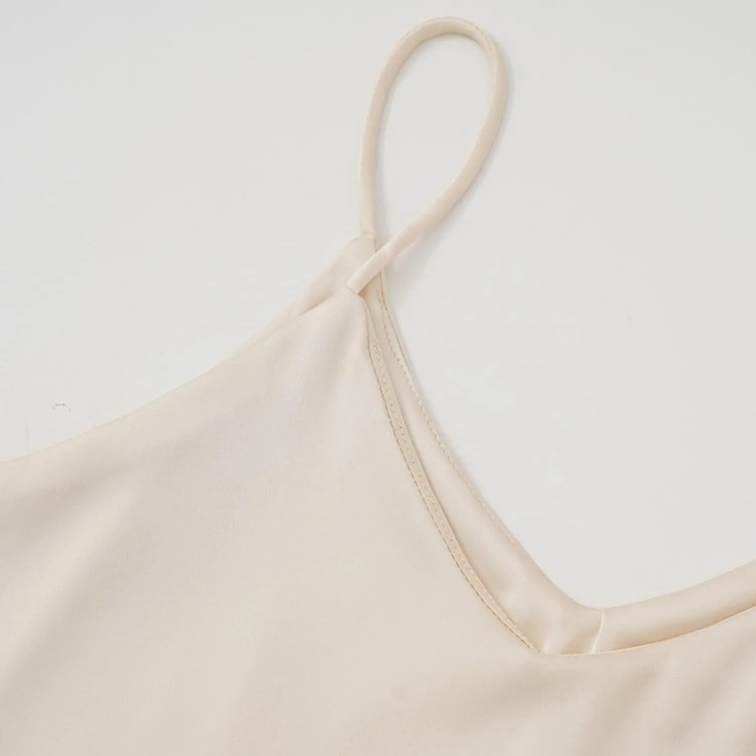 Summer V Neck Tank Tops For Women Silk Satin Summer Sleeveless Camisole Straps Top Baggy Top