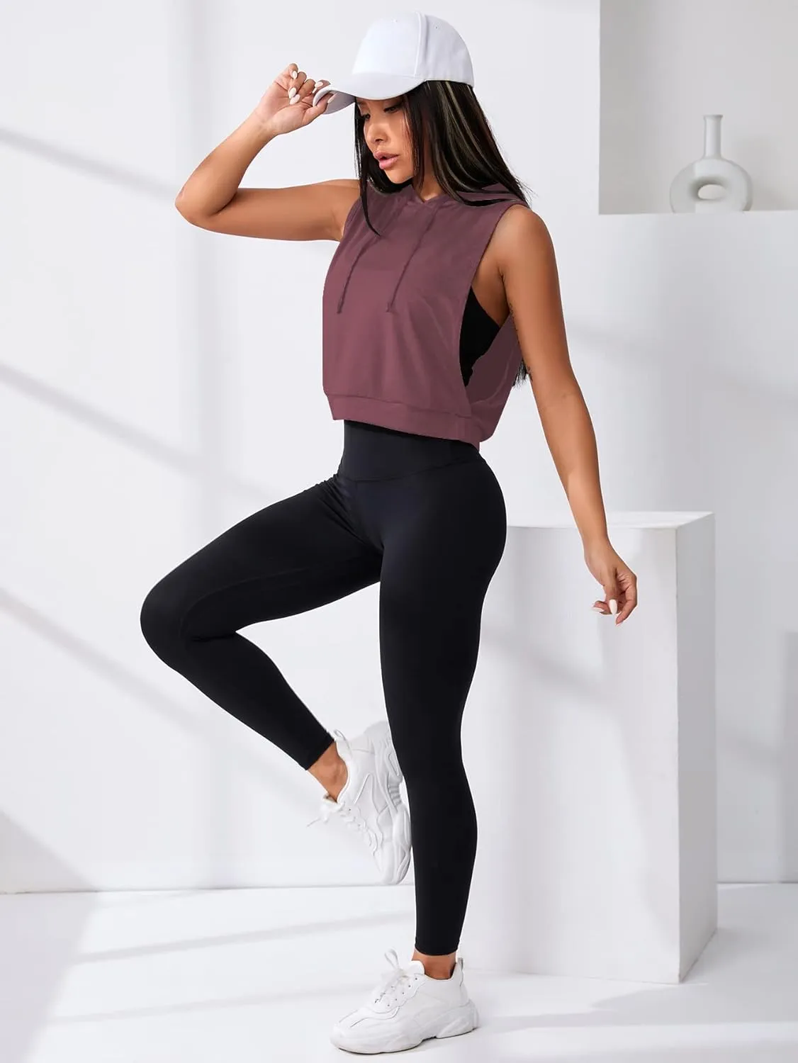 SweatyRocks Women's Sleeveless Workout Top Gym Activewear Crop Tank Top Open Side Shirt for Athletic Exercise Running