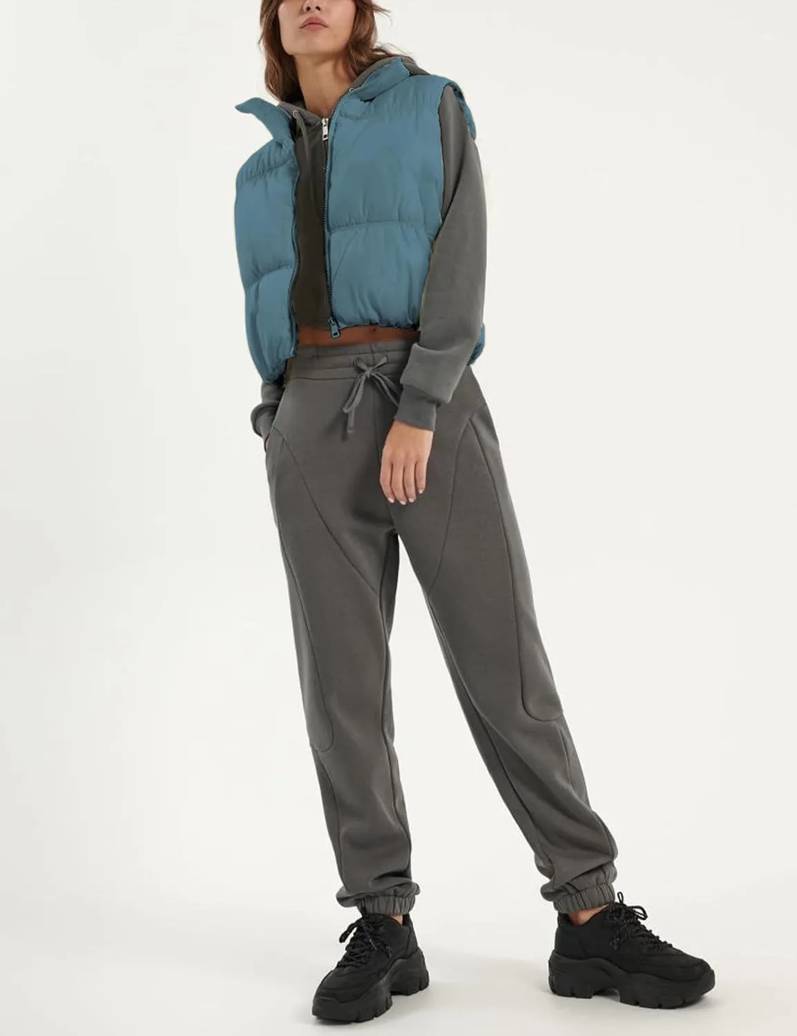 UANEO Womens Cropped Puffer Vest Zip Up Stand Collar Sleeveless Padded Cropped Vest