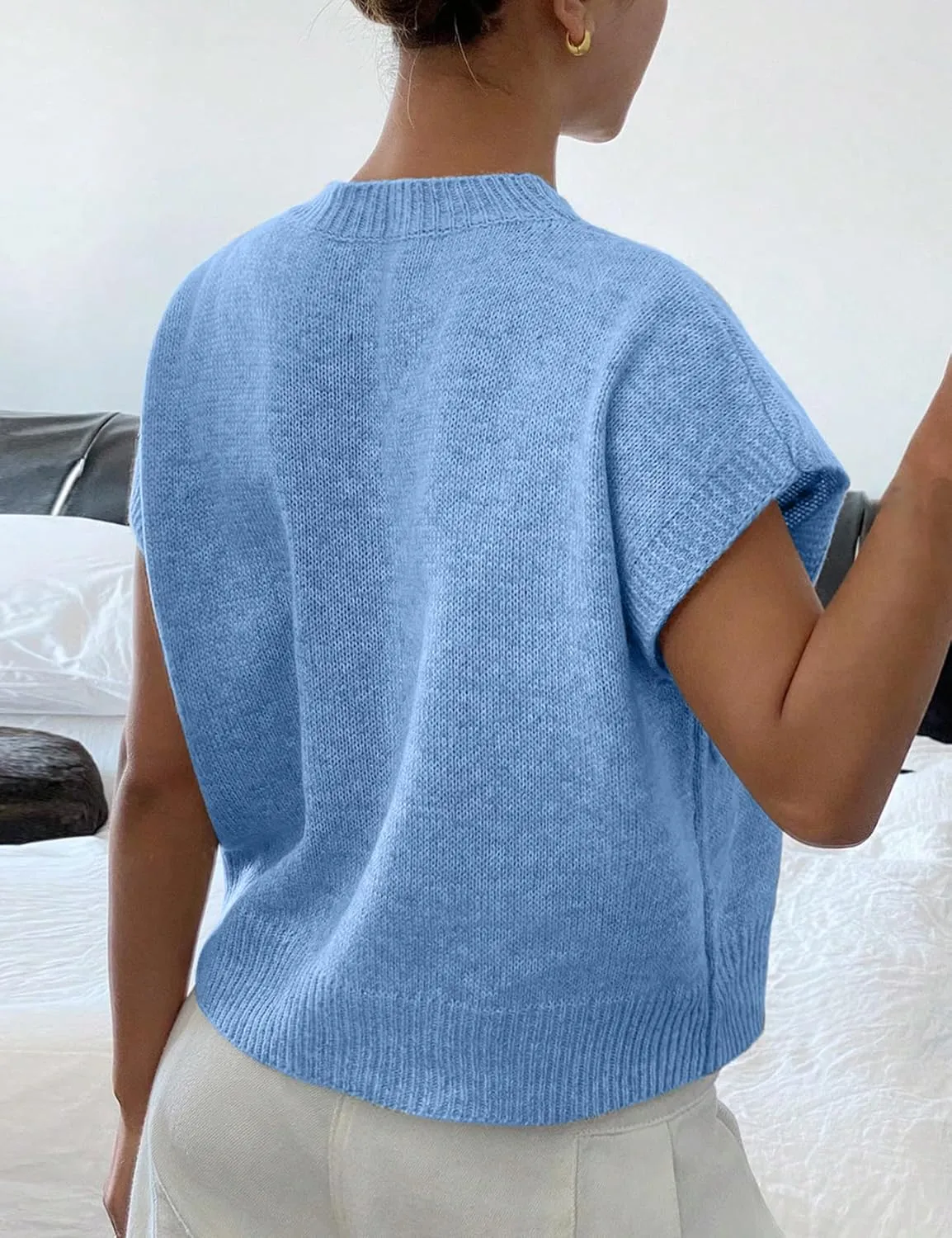 Womens Floral Sweater Vest Cute Cap Sleeve Tops 3D Flower Decor Knit Tank Top Loose Spring Fall Summer Clothes 2025