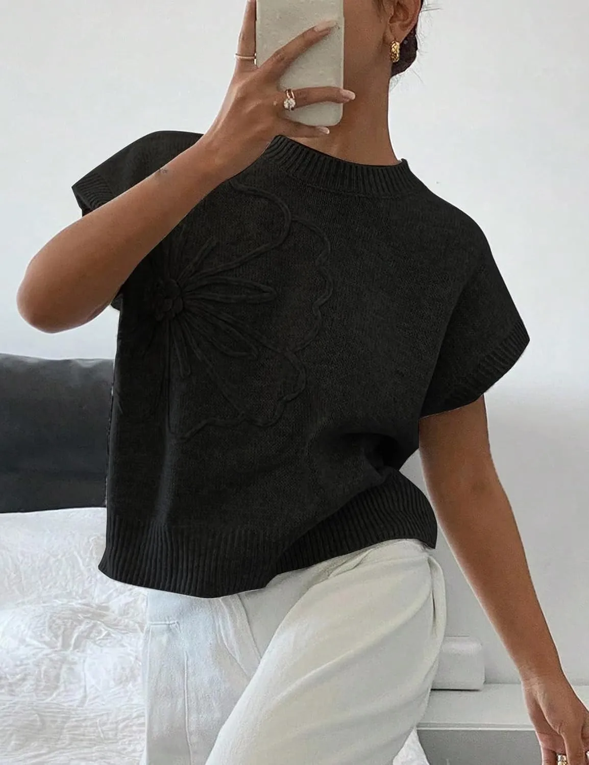 Womens Floral Sweater Vest Cute Cap Sleeve Tops 3D Flower Decor Knit Tank Top Loose Spring Fall Summer Clothes 2025